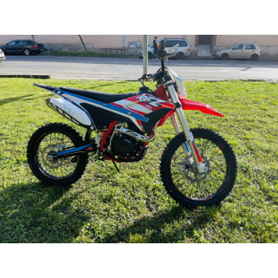 Leramotors By Apollo THUNDER 250cc 21/18 červená