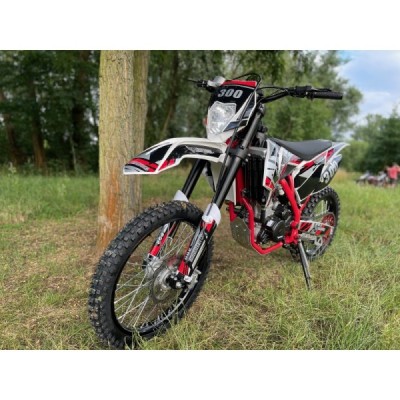 Leramotors Killer PRO 300cc H2O 21/18 Červená