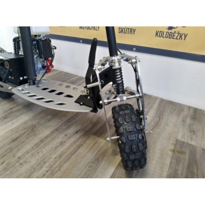 Benzinová koloběžka, 49ccm, 4 taktní motor