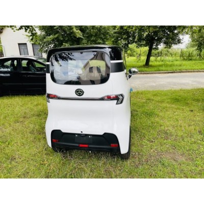Elektromobil Leramotors E-Car E4 Bílá