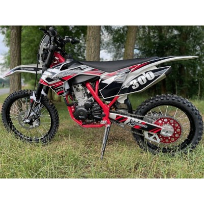 Leramotors Killer PRO 300cc H2O 21/18 Červená
