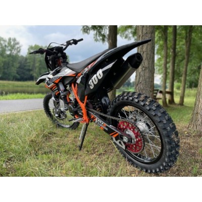 Leramotors Killer PRO 300cc H2O 21/18 Oranžová