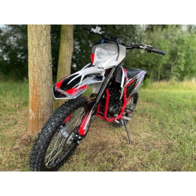Pitbike Leramotors Killer 250cc 21/18 červená