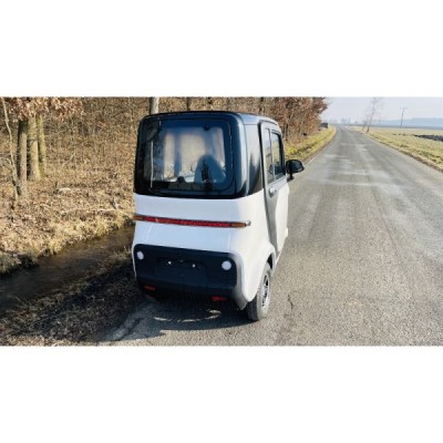 Tříkolka Leramotors E1, bílá, možnost i bez řidičáku