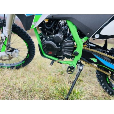 Leramotors By Apollo THUNDER 250cc 21/18 zelená