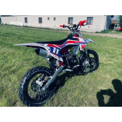 Dětská benzínová motorka Pitbike Leramotors Shark 125cc 4T 17/14 červená