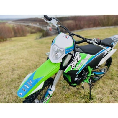 Leramotors By Apollo THUNDER 250cc 21/18 zelená
