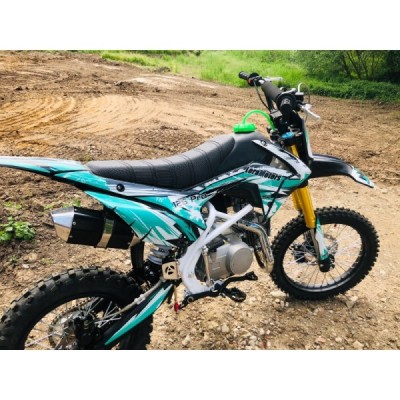 Dětská benzínová motorka Pitbike Leramotors Tornado 125ccm Pro 4T 17/14 zelená