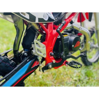 Dětská benzínová motorka Pitbike Leramotors By Apollo THUNDER 125cc 17/14 E-Start Červená