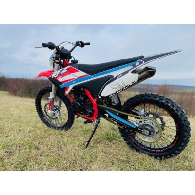 Leramotors By Apollo THUNDER 250cc 21/18 červená