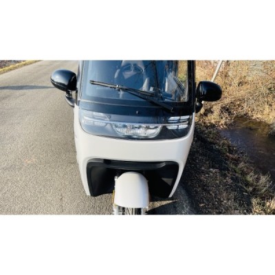 Tříkolka Leramotors E1, bílá, možnost i bez řidičáku