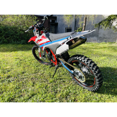 Leramotors By Apollo THUNDER 250cc 21/18 červená