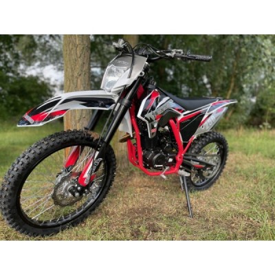 Pitbike Leramotors Killer 250cc 21/18 červená
