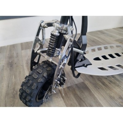 Benzinová koloběžka, 49ccm, 4 taktní motor
